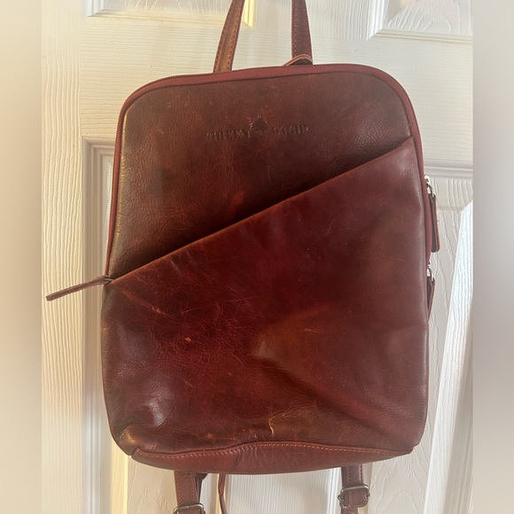 Handmade Genuine Burgundy Leather Backpack - Picture 4 of 4